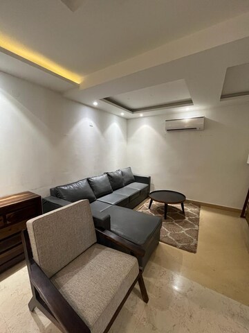 Living Room in 3 BHK Builder Floor at Ansal Sushant Lok I, Sector 43 – for Rent