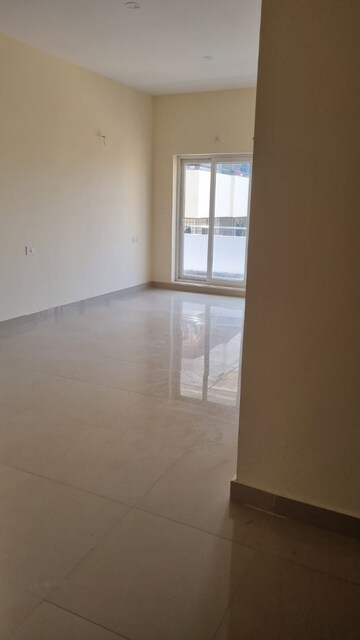 Room in 3 BHK Apartment at Dodda Banasvadi – for Sale