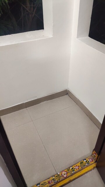 Room in 2 BHK Builder Floor at Begumpet – for Rent