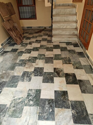 Living Room in 2 BHK Independent House at Jankipuram – for Rent