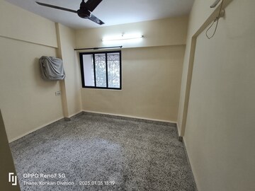 Room in 2 BHK Apartment at D1 D2 Lokupwan Phase II CHS LTD, Kapur Bawdi – for Rent