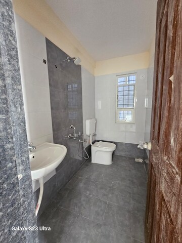Bathroom in 1 BHK Apartment at Wadgaon Sheri – for Rent