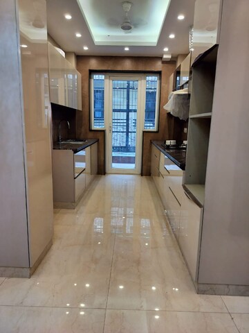 Kitchen in 4 BHK Builder Floor at Unitech South City II, Sector 50 – for Rent