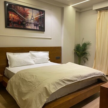 Master Bedroom in 2 BHK Builder Floor at Chattarpur – for Sale
