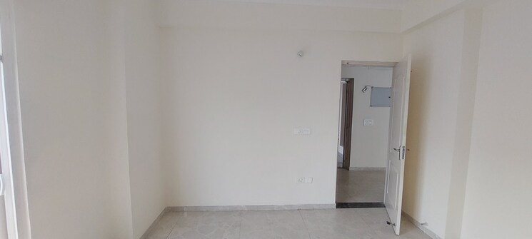 Room, maxblis-white-house 4 Bedroom 2250 Sq.Ft. Apartment In Sector 75 Noida 8031945