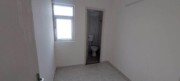 Room, maxblis-white-house 4 Bedroom 2250 Sq.Ft. Apartment In Sector 75 Noida 8031945