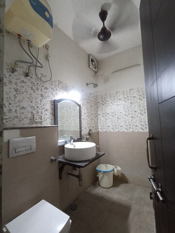 Bathroom in 2.5 BHK Apartment at Paschim Vihar – for Rent