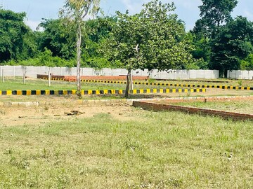  Plot For Sale in Gosainganj