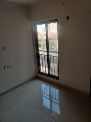 Furnished Amenities in 1 RK Apartment at Cementers Tavisa, Malad West – for Rent