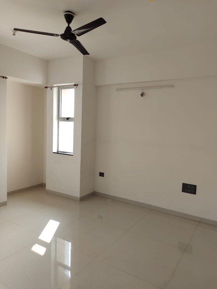 Room, sm-icon-51 2 Bedroom 1100 Sq.Ft. Apartment In Wadgaon Sheri Pune 8031960