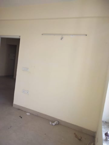  2 BHK Apartment at Shree Vardhman Mantra, Sector 67 – for Rent