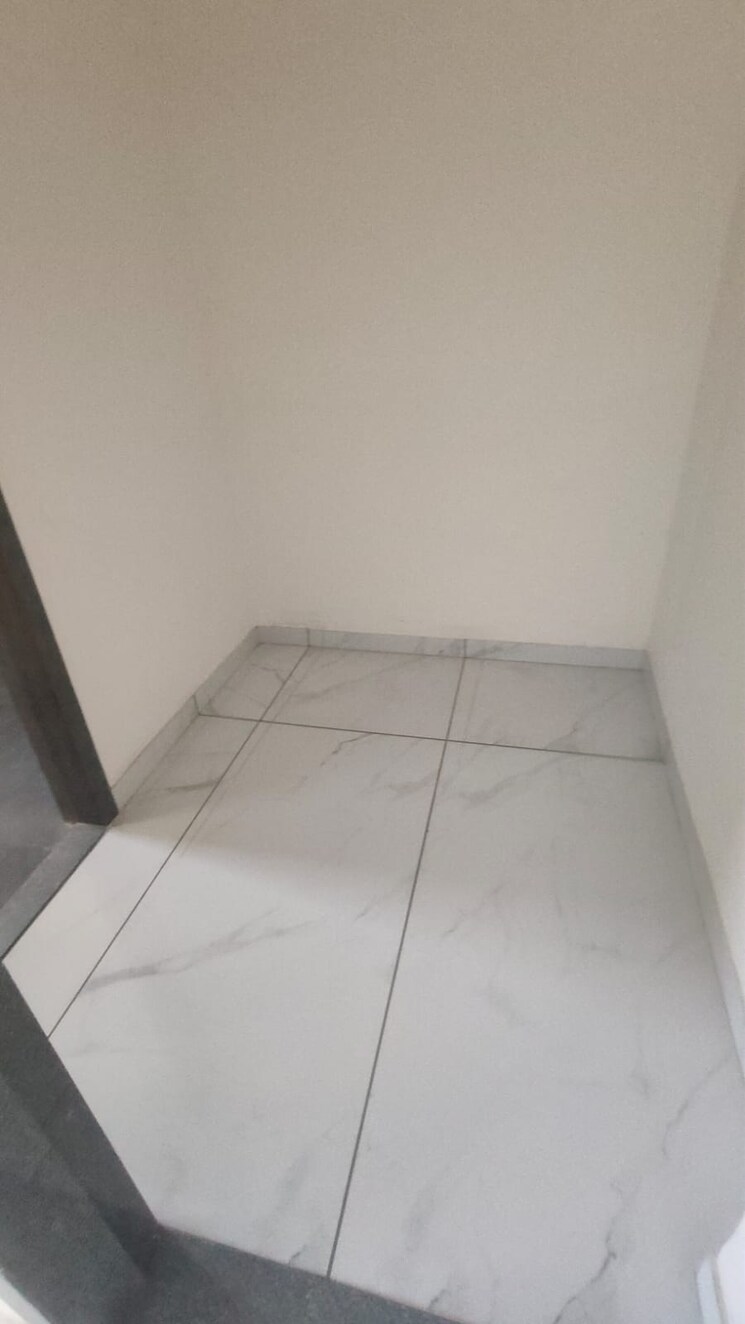 Room, jahangir pura 3 Bedroom 93 Sq.Yd. Independent House In Jahangir Pura Surat 8032042