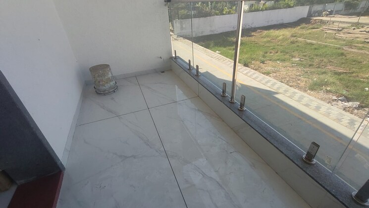 Balcony, jahangir pura 3 Bedroom 93 Sq.Yd. Independent House In Jahangir Pura Surat 8032042