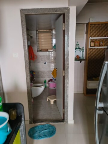 Staircase in 1.5 BHK Apartment at Shree Shashwat CHS, Mira Road – for Rent