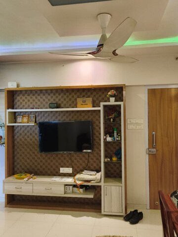 Master Bedroom in 1.5 BHK Apartment at Shree Shashwat CHS, Mira Road – for Rent
