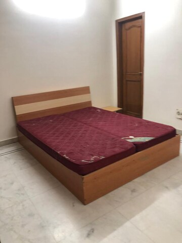 Bedroom in 3 BHK Builder Floor at Ansal Sushant Lok I, Sector 43 – for Rent