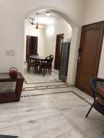 Living Room in 3 BHK Builder Floor at Ansal Sushant Lok I, Sector 43 – for Rent