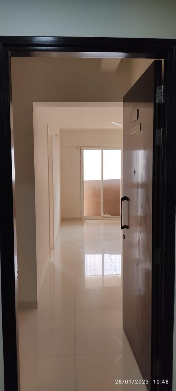 Bathroom, godrej-emerald 3 Bedroom 1000 Sq.Ft. Apartment In Ghodbunder Road Thane 8032207