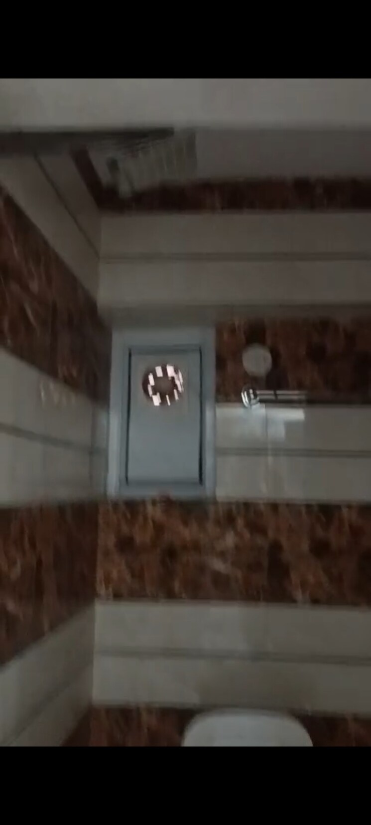 Bathroom, sector 16b dwarka 2 Bedroom 1350 Sq.Ft. Apartment In Sector 16b Dwarka Delhi 8032302