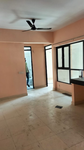 2 BHK Apartment For Resale in OP Floridaa Sector 82 Faridabad  8032319