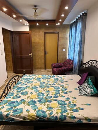 2 BHK Apartment For Rent in Panchsheel Park Delhi  8032323