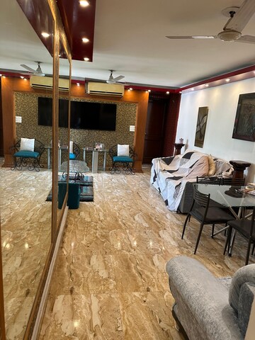 Living Room in 2 BHK Apartment at Panchsheel Park – for Rent