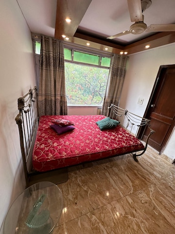 Bedroom in 2 BHK Apartment at Panchsheel Park – for Rent