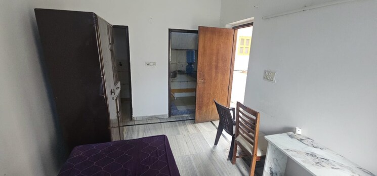 Bedroom, supertech-34-pavilion 1 RK 300 Sq.Ft. Villa In Sector 34 Noida 8032501