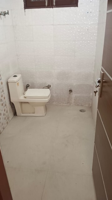 Bathroom in 2 BHK Builder Floor at Radheypuri – for Rent