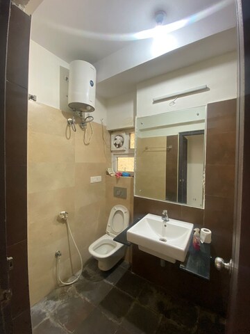 Master Bedroom in 1 BHK Builder Floor at Hsr Layout – for Rent