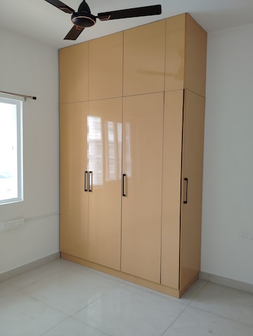 Room in 3 BHK Apartment at Prestige Tranquil, Kokapet – for Rent