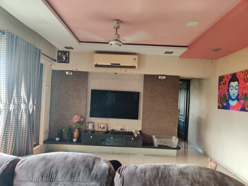 Bedroom in 2 BHK Apartment at Adityavardhan Apartment, Powai – for Rent