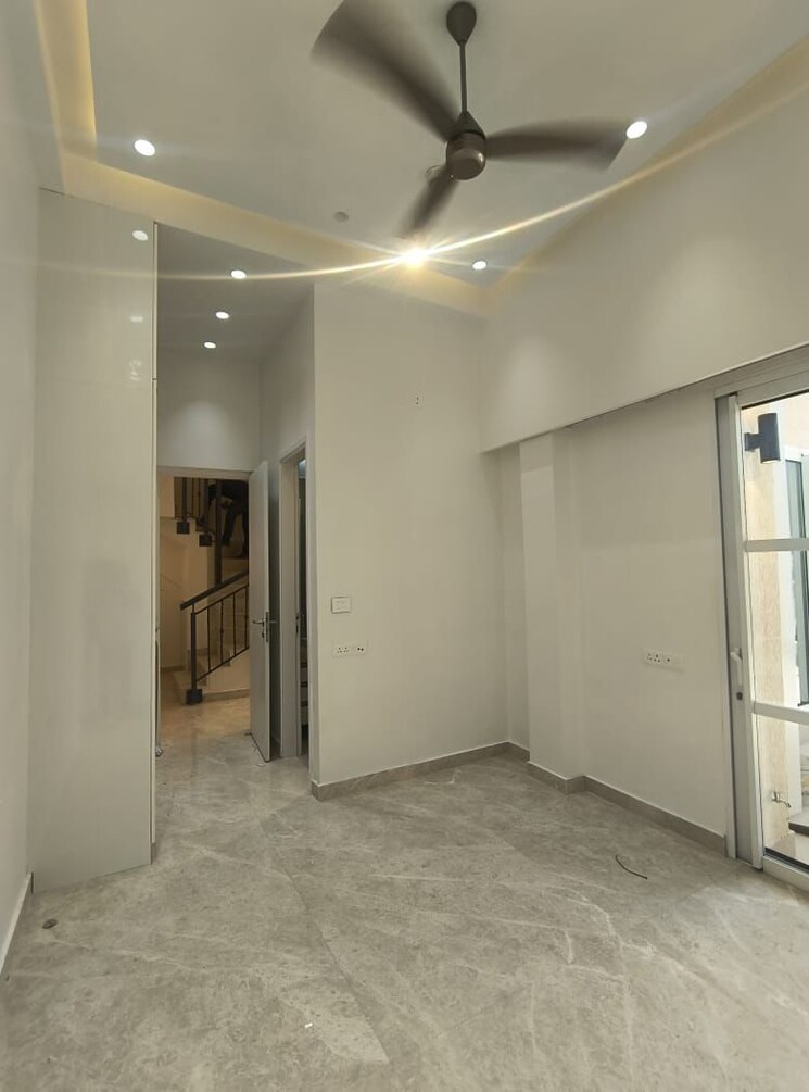 Room, indiabulls-sky 3 Bedroom 3700 Sq.Ft. Apartment In Lower Parel Mumbai 8032582