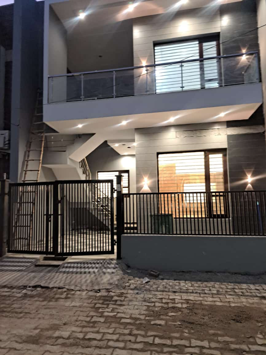 3 BHK + Pooja Room,Study Room,Extra Room Villa For Sale in Sunny Enclave 