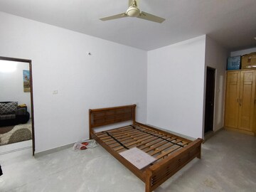 Room in 4 BHK Independent House at Kalyan Nagar – for Sale