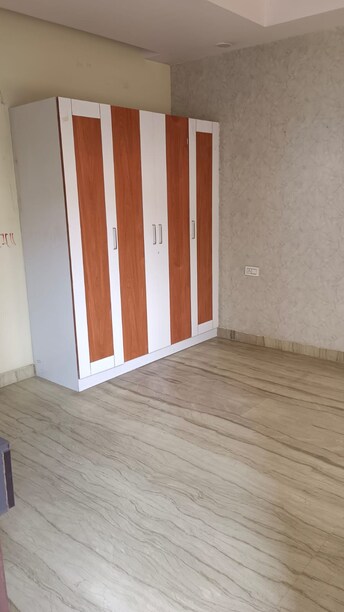 2 BHK Builder Floor For Rent in Dwarka Mor Delhi  8032740