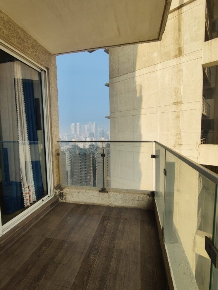 Balcony, lnt-realty-crescent-bay 2 Bedroom 788 Sq.Ft. Apartment In Parel Mumbai 8032725