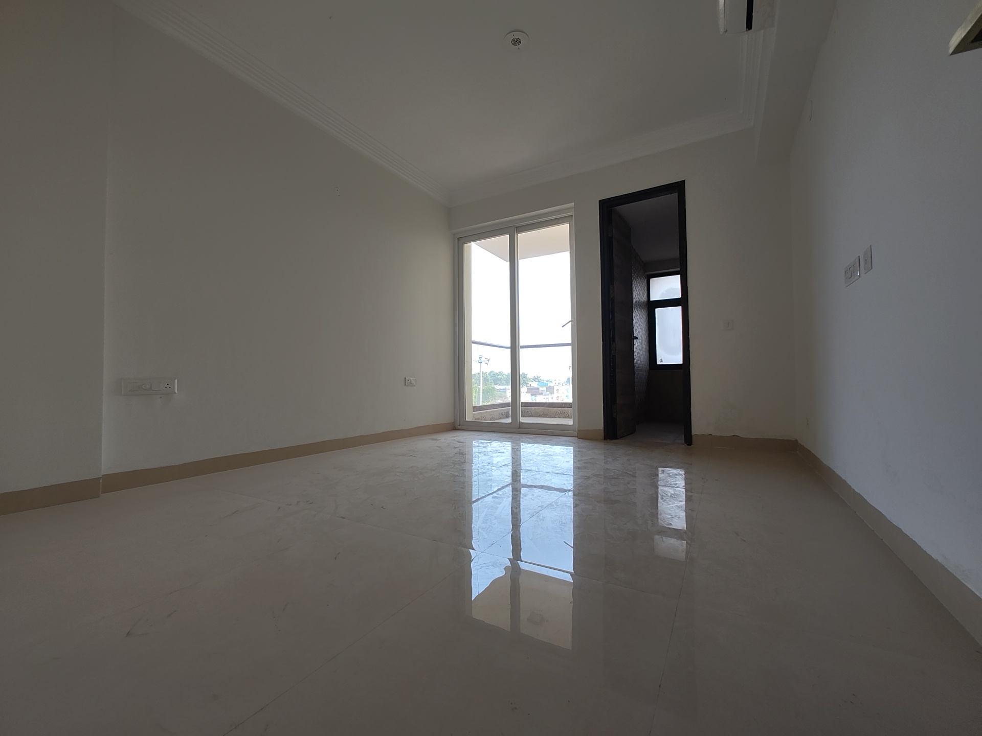 3.5 BHK + Pooja Room,Servant Room,Extra Room Apartment For Sale in Beverly Golf Avenue