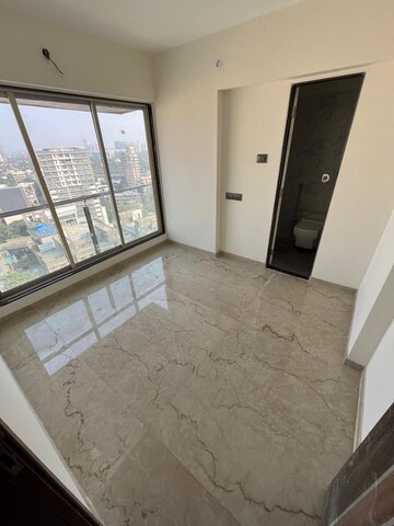 Room in 2.5 BHK Apartment at Tilak Nagar Building, Tilak Nagar – for Rent