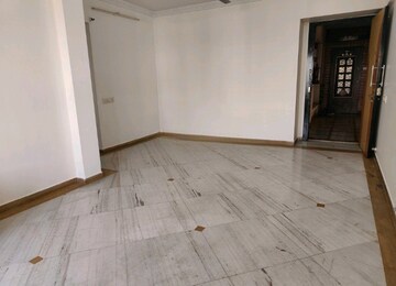Room in 3 BHK Apartment at Rajvilas Hawa Mahal Chs, Manpada – for Rent
