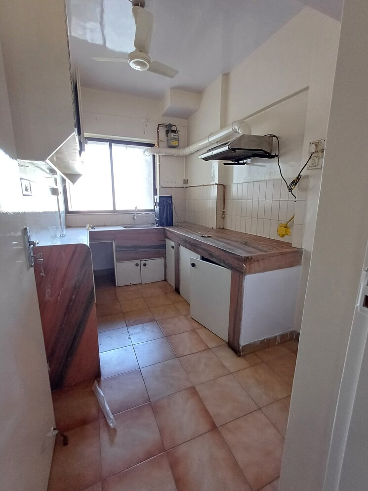 Kitchen, tata-falcons-crest 2 Bedroom 900 Sq.Ft. Apartment In Parel Mumbai 8032847