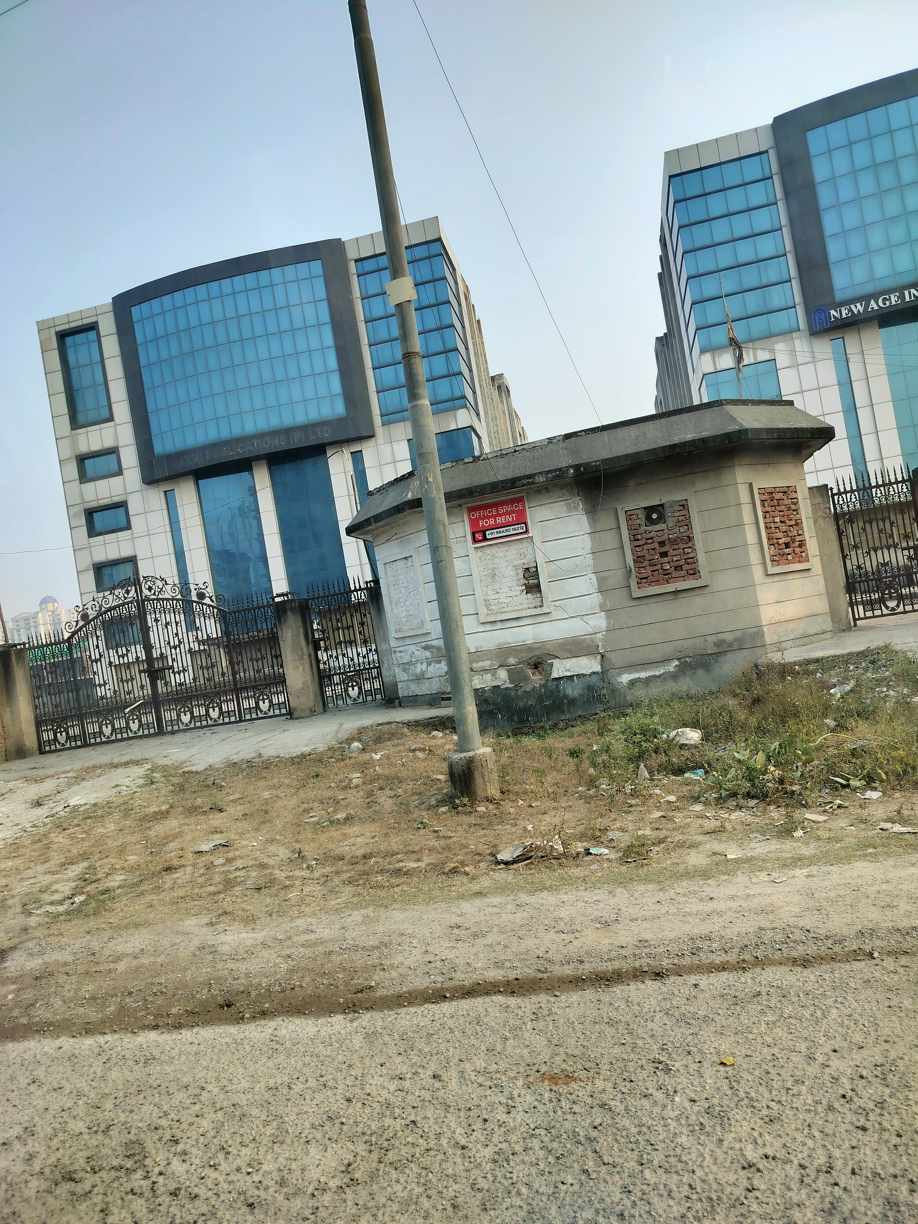 Warehouse For Sale in Sector 63