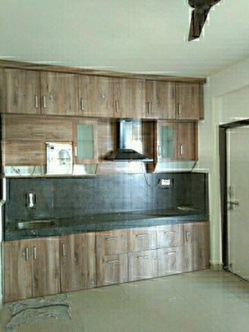 Kitchen in 3 BHK Apartment at Alkapuri – for Rent