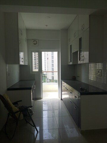 2.5 BHK Apartment For Sale in Gulshan Vivante, Sector 137