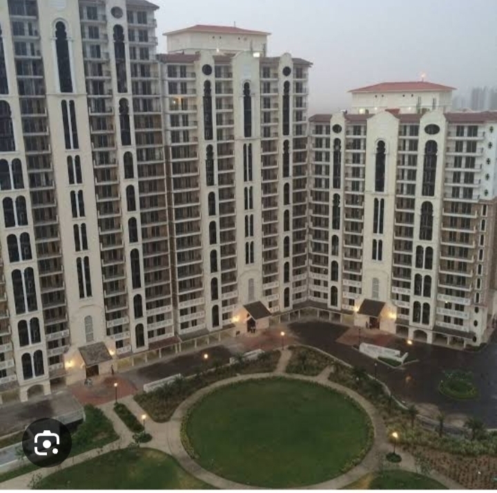 3 BHK + Servant Room 1930 Sq.Ft. Apartment in DLF New Town Heights I