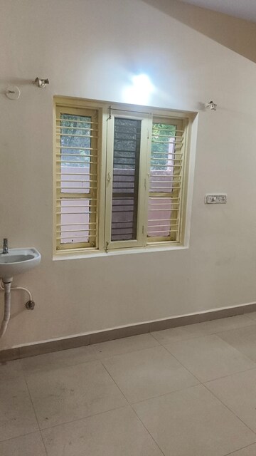 Bathroom in 1 BHK Apartment at Whitefield – for Rent