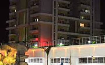 4 BHK Apartment For Sale in Purvanchal Royal Park, Sector 137