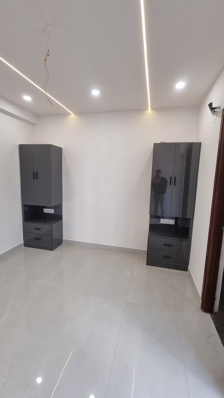 Room, peer mucchalla 3 Bedroom 1550 Sq.Ft. Builder Floor In Peer Mucchalla Zirakpur 8033099