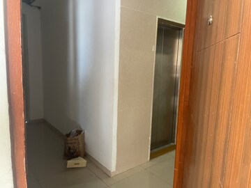 Room in 3 BHK Apartment at Unicca Emporis, Varthur – for Rent