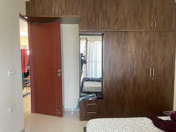Room in 3 BHK Apartment at Unicca Emporis, Varthur – for Rent
